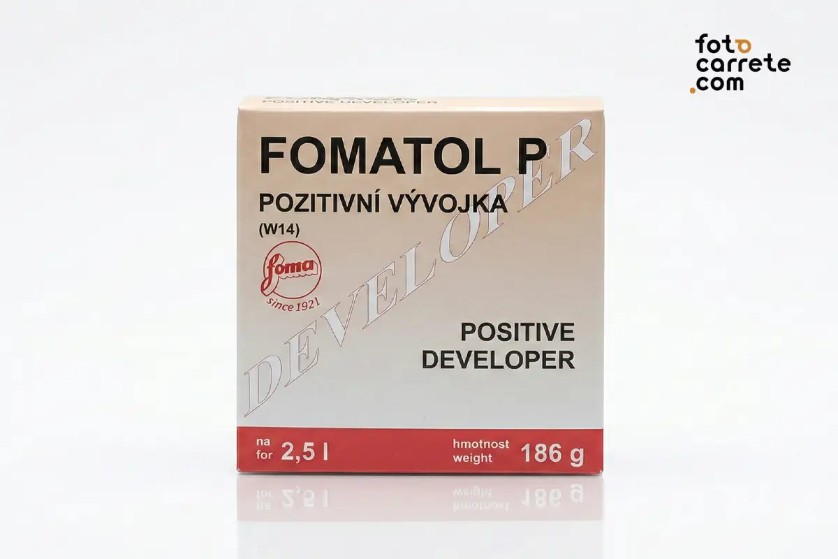 Vista frontal de la caja de revelador Foma Fomatol P para 2.5 litros