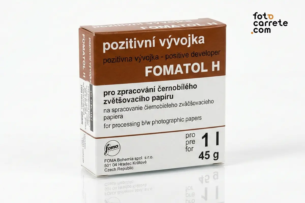 Caja de 45g de revelador positivo Fomatol H de Foma para 1 litro