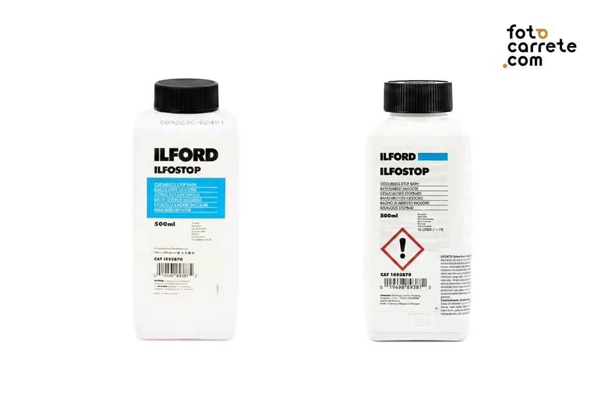 Vistas frontal y trasera de la botella de baño de paro inodoro Ilford Ilfostop