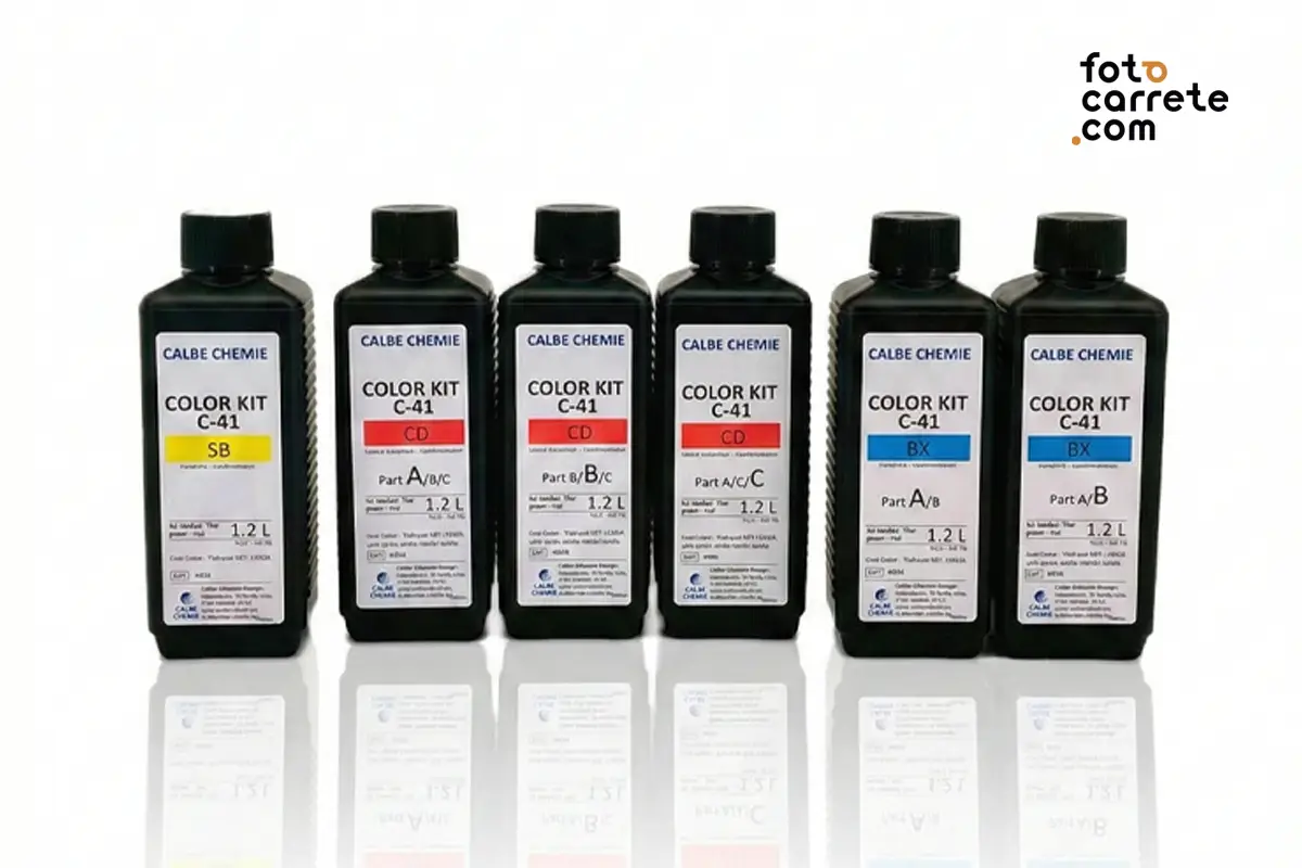 Conjunto de botellas del kit químico C-41 de Calbe Chemie para revelado