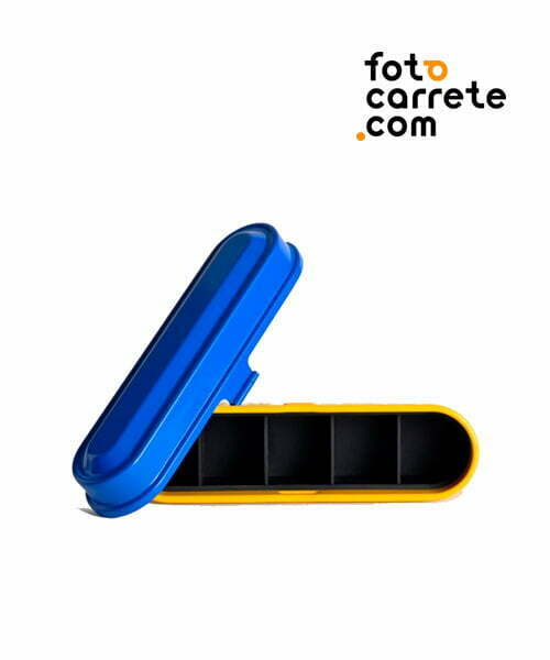 estuche-kodak-capacidad-para-5-carretes-de-35mm-case-metalico-interior-de-plastico-azul