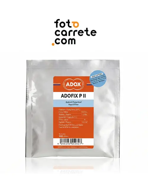 Sobre de fijador en polvo Adox Adofix P II para preparar 1 litro.