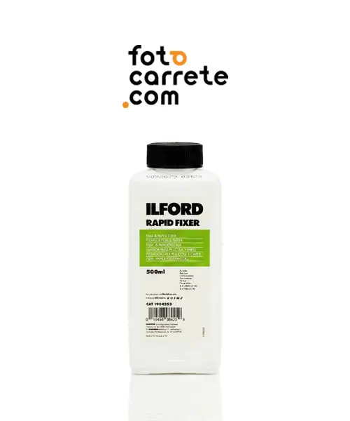 Botella de 500ml de fijador líquido Ilford Rapid Fixer para blanco y negro.