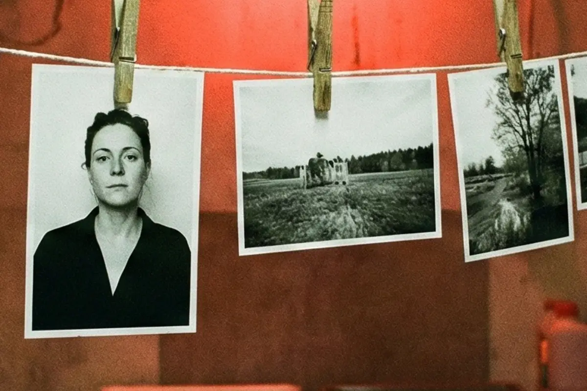 FotoCarrete Fomaspeed Variant RC papel fotografia mate secando varias copias con pinzas revelado