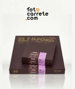 Pack de dos cajas de papel Ilford Multigrade RC Deluxe Warmtone con acabado Satin (brillo), identificadas con etiqueta rosa de FotoCarrete.