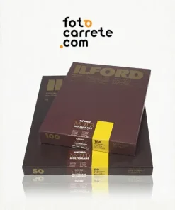 Cajas de papel fotográfico Ilford Multigrade FB Warmtone para positivado en blanco y negro, acabado semi-mate con distintivo amarillo.