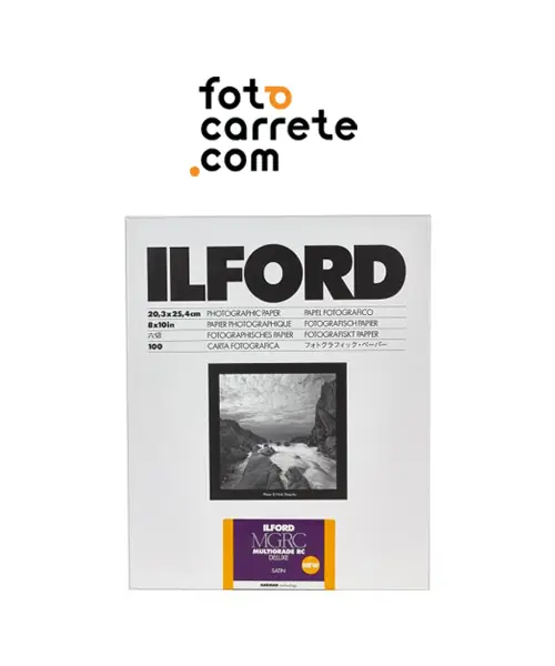 Ilford Multigrade RC Deluxe Mate 25m tamaño 8x10 pulgadas, papel perlado de alta calidad para fotografía química con textura sutil.