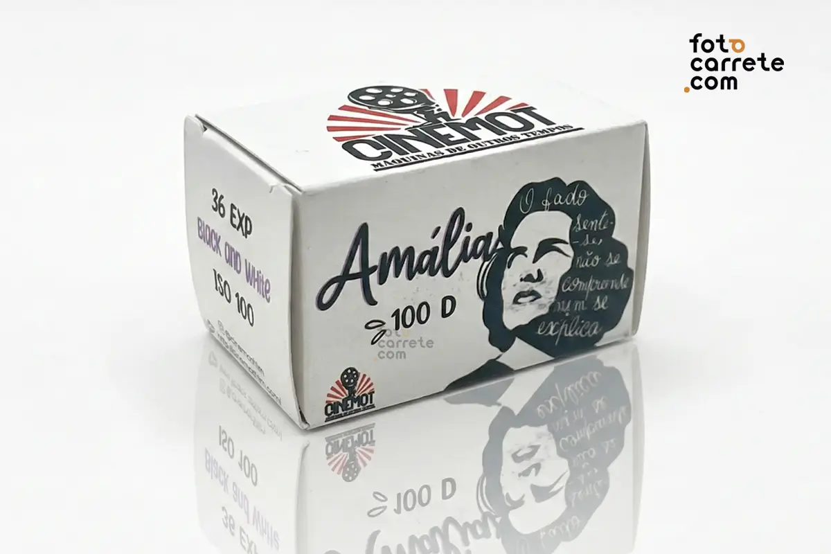 Caja original de la película Cinemot Amália 100 D