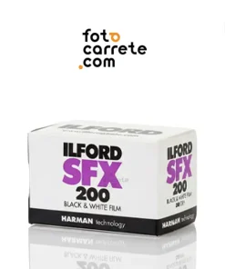 Empaque de la película Ilford SFX 200 de 35mm con sensibilidad infrarroja extendida