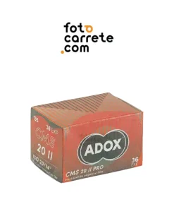Caja del carrete Adox CMS 20 II PRO de 35mm