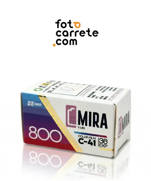Carrete fotográfico Mira Films 800 de 35mm para proceso C-41