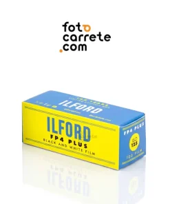 Caja de película fotográfica blanco y negro Ilford FP4 Plus 125 en formato 120.