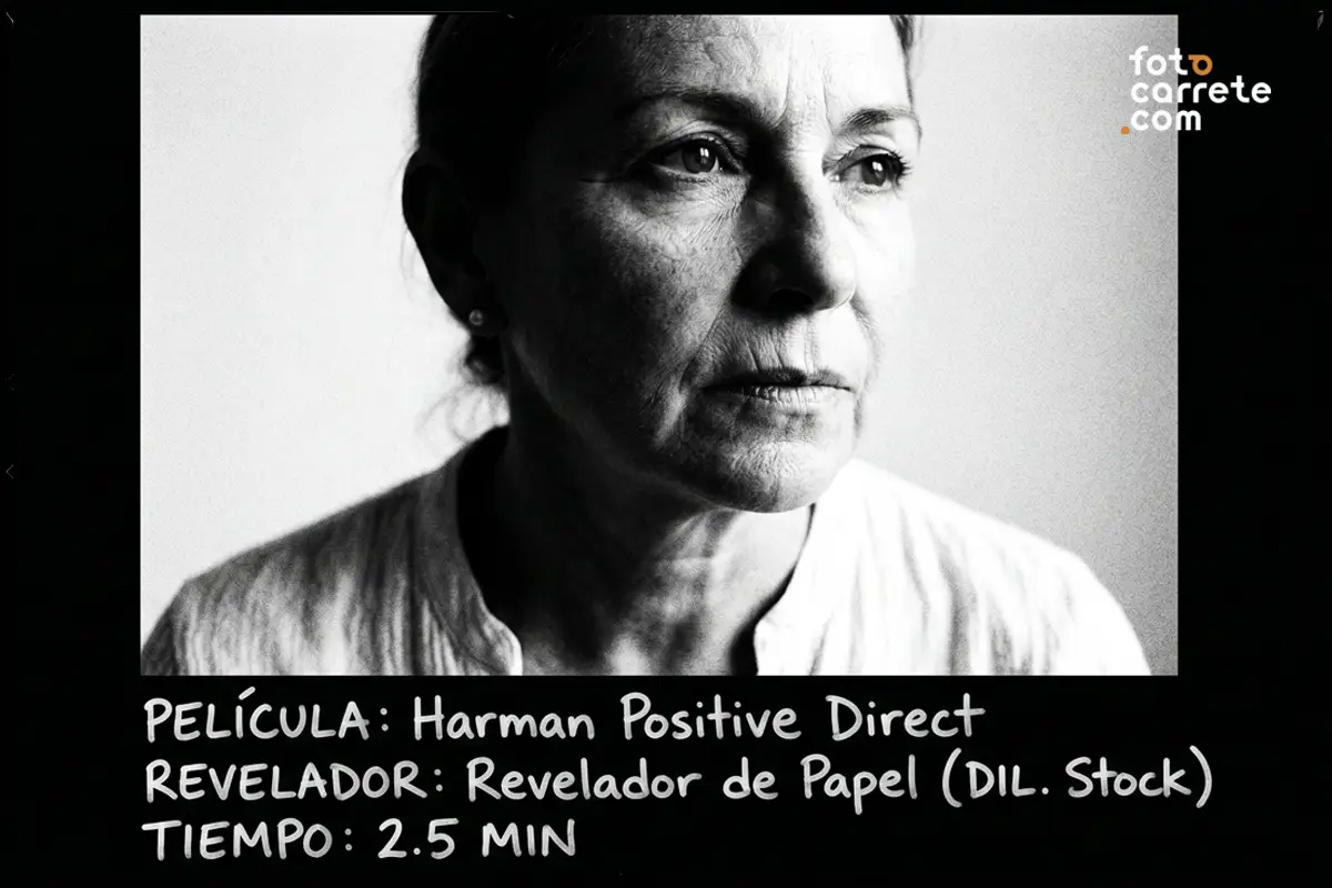 Retrato en blanco y negro revelado con Harman Positive Direct